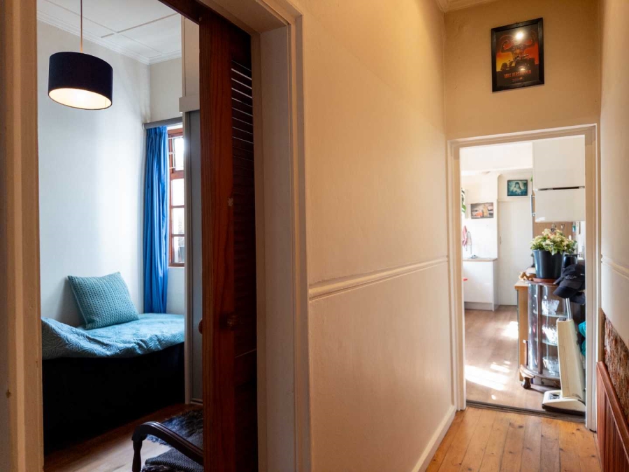 1 Bedroom Property for Sale in Sea Point Western Cape